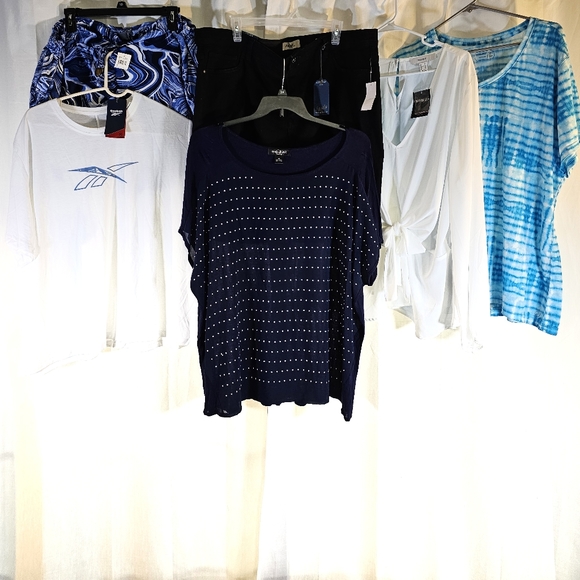 Reebok Other - Mystery Box Reebok 3X